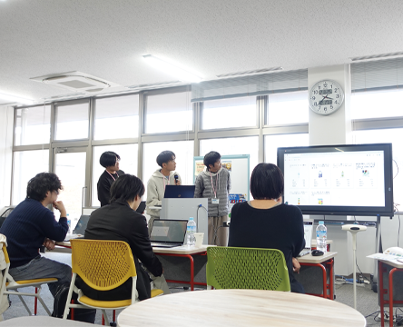 K C L☆ H a c k発表会